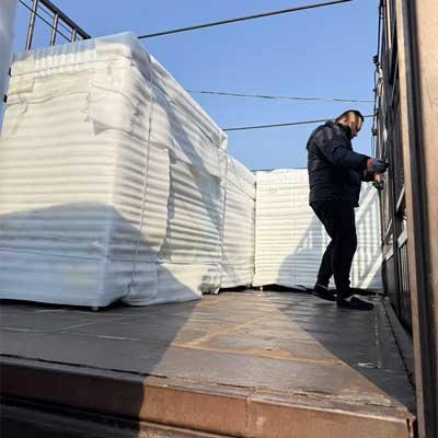 小型商用豆芽機12臺+智能蘑菇機3臺發貨沈陽——迪生機械